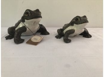 2 Freeman Mcfarlin Pottery Frogs