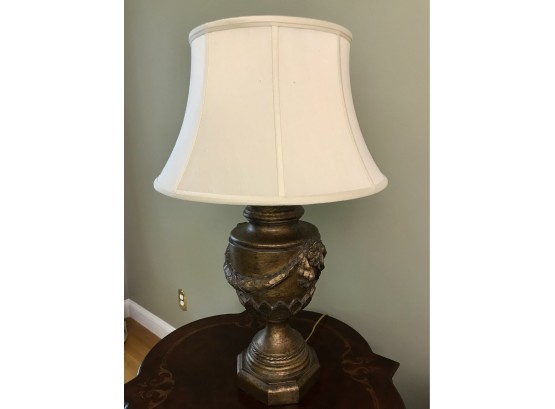 ETHAN ALLEN Regal Swag Table Lamp Retail Over $400