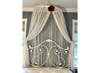 Pretty Bed Canopy