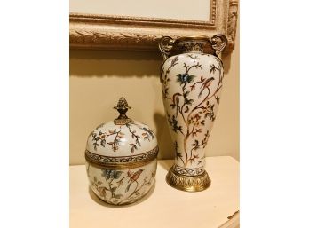 Gorgeous ETHAN ALLEN Porcelain Vases With Crackled Finish