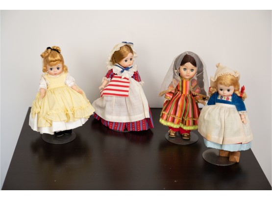 Vintage Ginny Dolls   A