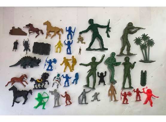 Lot Of Mixed Action Figures , Soldiers And More