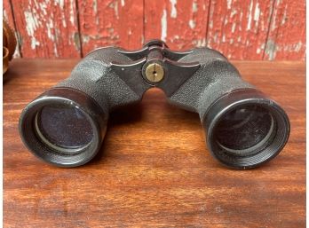 Vintage Sears 8x40mm Binoculars Model No.6215 And Leather Carrying Case