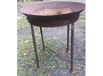 Barn Find ~ Large Antique Outdoor Wok With Stand