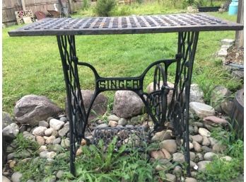 Antique Singer Cast Iron Sewing Machine Base With Iron Grill Top