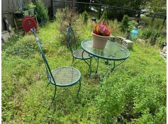 Well-weathered Painted Kelly Green Metal And Glass Garden Set Table 2 Parlor Chairs