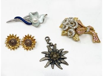 Collection Of Vintage Floral Jewelry