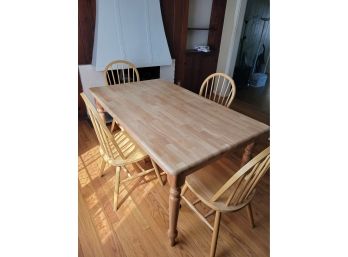 Kitchen / Dining Room Table Set