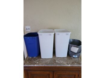 4 Pails.  2 Garbage, 1 Recycling And 1 Mop