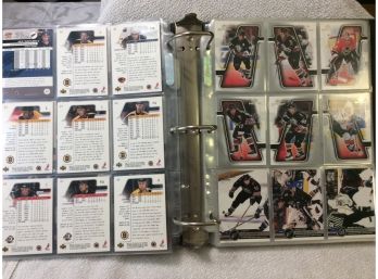 207 NHL Hockey Cards In Binder