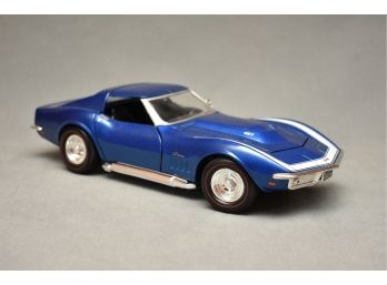 Hot Wheels Die-Cast 1969 Chevy Corvette Stingray 427 Blue 1:18
