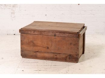 Rustic Pine Crate