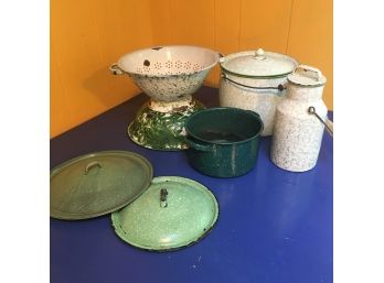 Collection Of 5 Vintage Green Tones Colors Graniteware Enamelware.