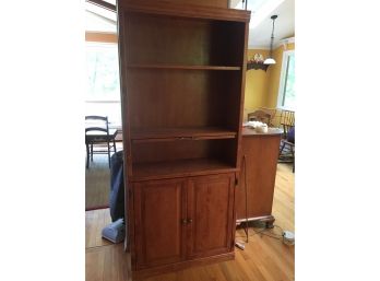 Wooden China/display Cabinet.