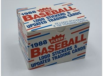 Vintage Collectible Baseball Cards 1988 Fleer Small Box