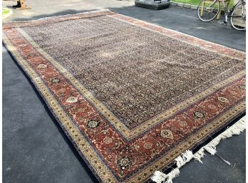 X-Large Traditional Rug 19x12FT