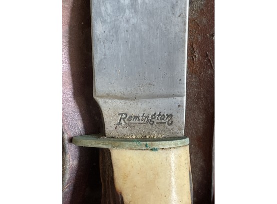 Vintage Remington Hunters Knife With Antler Handle & Leather Sheath