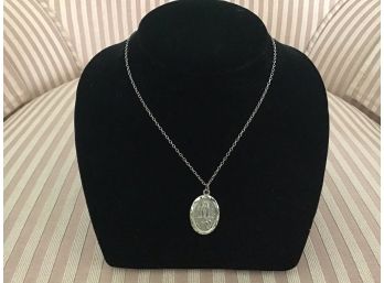 Creed Sterling Silver Religious Medal And Chain
