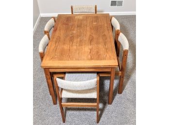 Children's Arts And Crafts Table And 6 Chairs - Sturdy And Ready To Handle Any Project