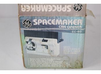 Space Saver Can Opener