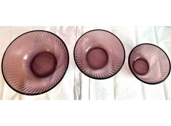 Pyrex Glassware Set Of 3 Plum / Purple Colored Bowls
