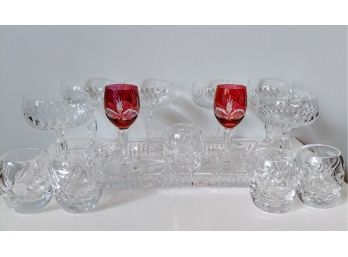 Elegant Crystal Dish With 5 Crystal Cordial Glasses, & 6 Sm Stemmed Champagne & Two Cranberry Cordial Glasses