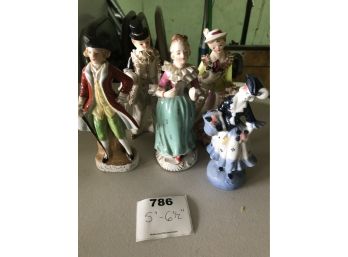 Colonial Figurines