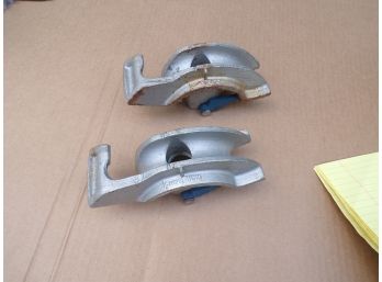 Lot Of Two 1/2 And 3/4' Conduit Bends