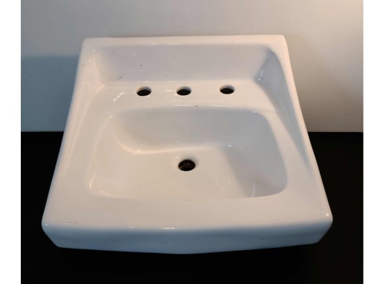 Used Toto Wall Hung Bathroom Sink, Good Condition, No Chips