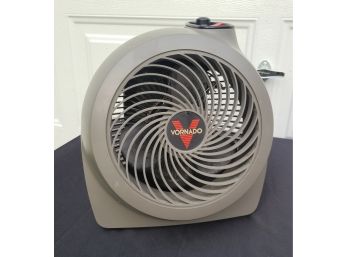 VORNADO VH VORTEX HEAT 120VAC 1500W Heater/Fan