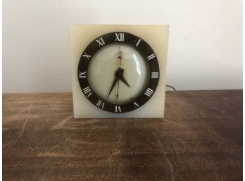 Small Elegant Telelchron Clock