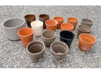 16 Terra Cotta & Ceramic Planter Pots