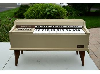 General Electric Chord Organ