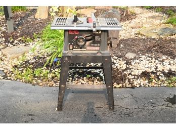 Craftsman 10' Table Saw With A Stand