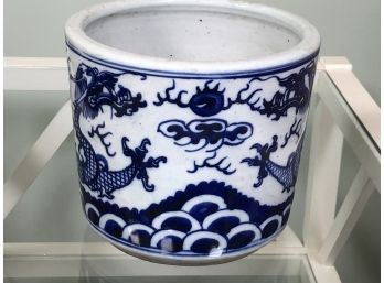 Beautiful Antique Blue & White Porcelain Brush Pot With Dragons - Very Nice Piece With No Damage