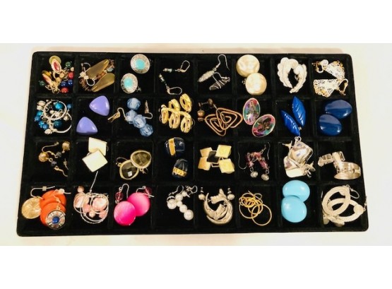 Collection Of 32 Pairs Of Earrings