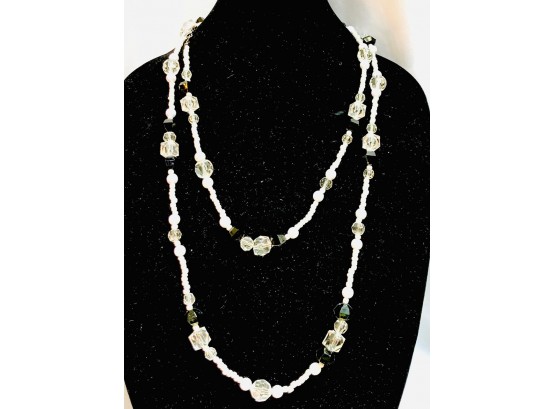 Black And White Fashion Necklace