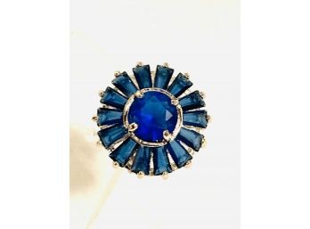Gorgeous Petite Cobalt Blue Stoned Brooch
