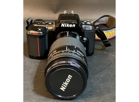 Vintage 1990s Nikon N6006