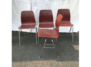 Vintage Set Of 4  Molded Plywood Pag (Pagholtz) Royal Stacking Chairs.