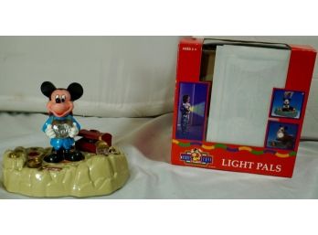 Mickey's Stuff For Kids Light Pals