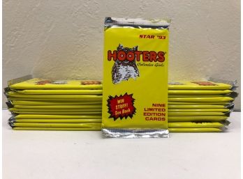 15 Packs Of 1993 Star Hooters Limited Edition