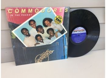 Commodores.In The Pocket On 1981 Motown Records. Vinyl Is Very Good Plus Plus.