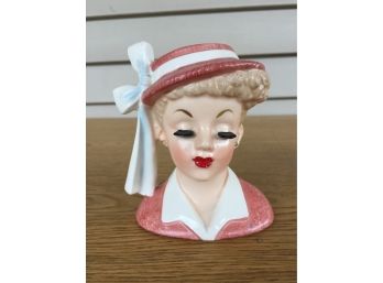 Vintage 4 3/8'  Napco 1958 Women Head Vase With Hat And Bow.