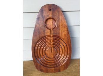 Vintage Mid Century Wood Cutting Board. Design Looks Like A Crop Circle! In Used Pre-owned Condition