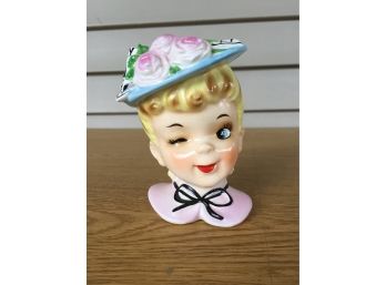 Vintage 4 3/4' Women Head Vase With Hat With Roses.