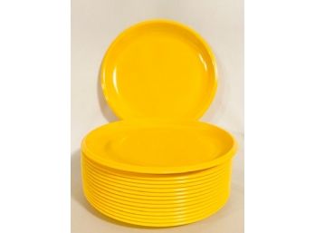 Vintage Rubbermade Melmac-style Yellow Plates - 15 Pieces