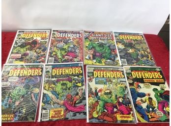 Defenders Comic Books Lot Of 14