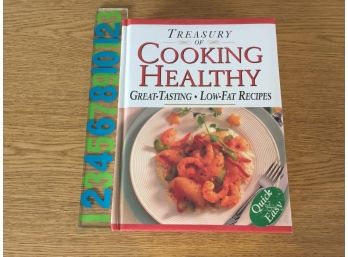Treasury Of Healthy Cooking. Great Tasting. Low-Fat Recipes. 608 Page Beautifully Illustrated Hard Cover Book.