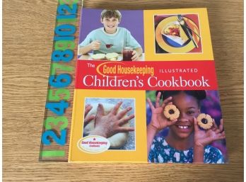 The Goodhousekeeping Illustrated Children's Cookbook. 166 Page Beautifully Illustrated Hard Cover Book.